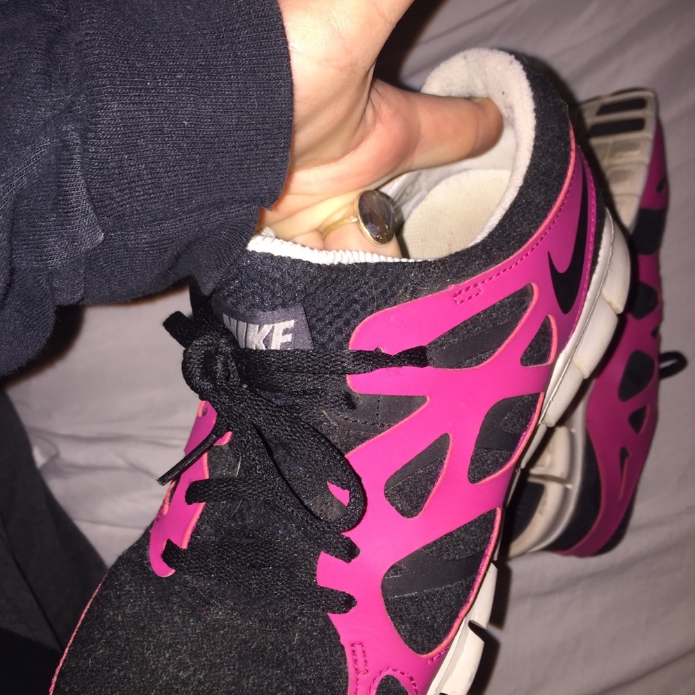 NIKE RUNNING SHOES💖